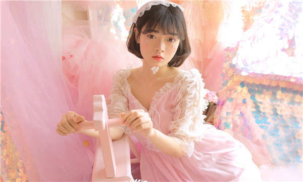 冠县供卵试管代怀生子多少钱？这一直是很多不孕不育家庭关注的话题。在中国，不孕不育的发生率越来越高，根据《中国不孕不育现状调研报告》显示，育龄夫妇的不孕不育率从20年前的3%增长至现在的12.5%-18.2%，患者人数高达6000万以上。在这样的背景下，许多家庭通过供卵试管来实现自己的生育梦想。那么，供卵试管代怀生子的费用到底是多少呢？